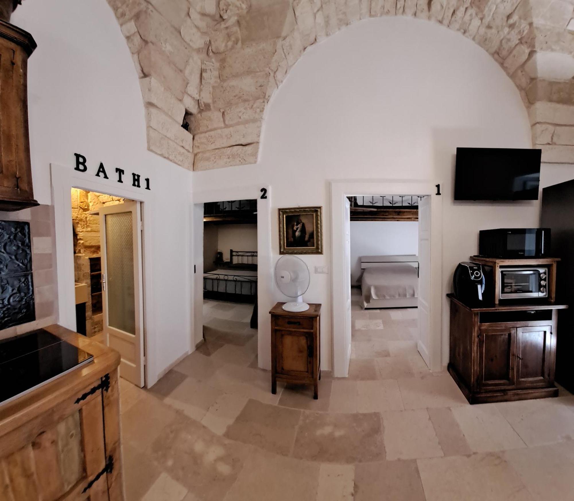 Petrakis House Hotel Ostuni Exterior photo